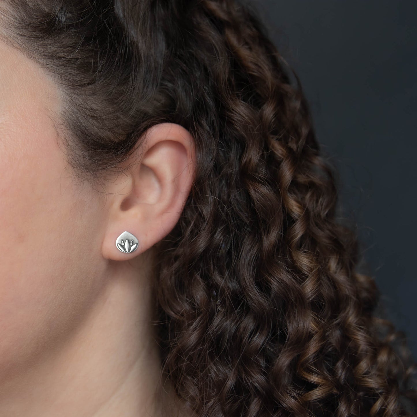 Lotus Studs