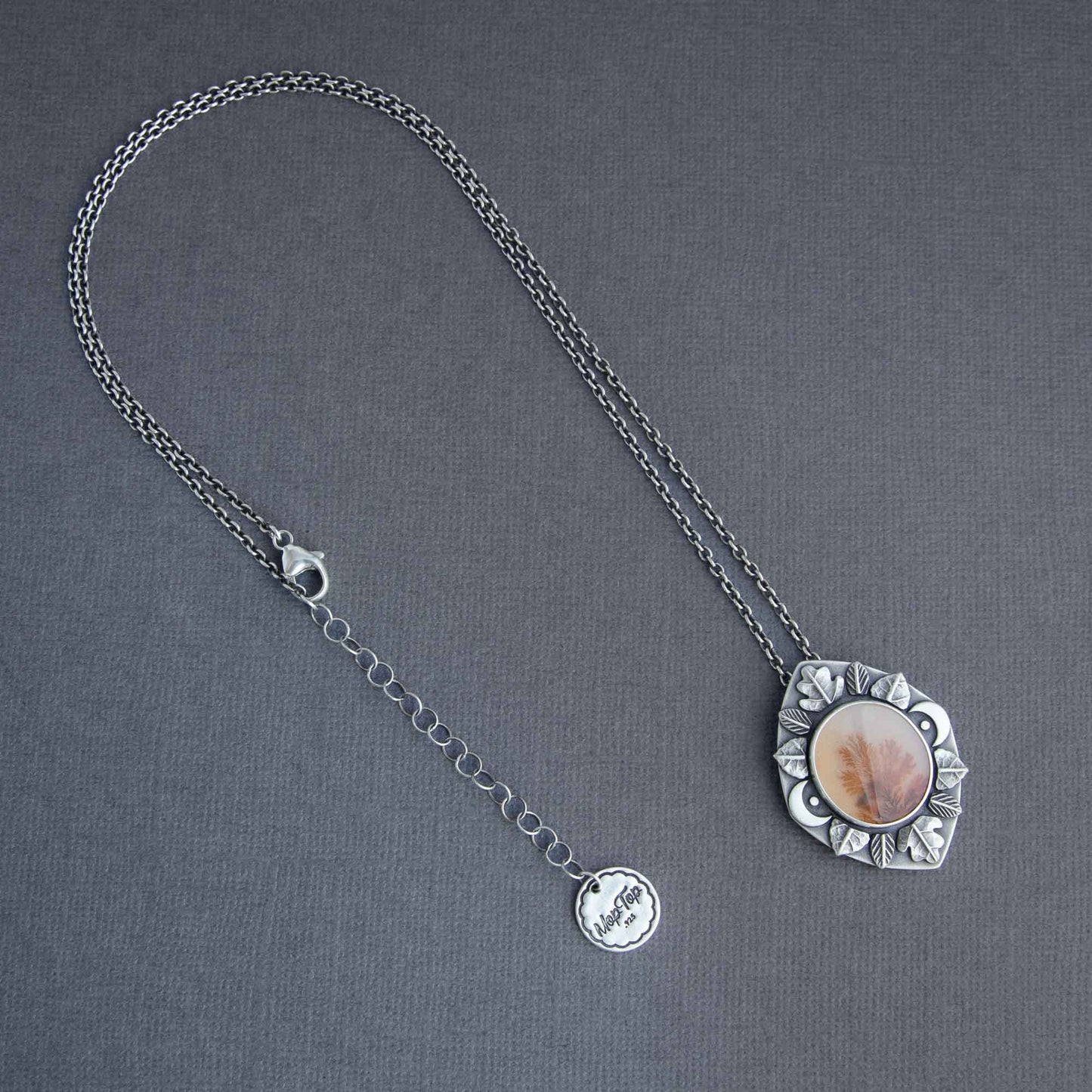 Leaf Mandala Pendant - Dendritic Agate
