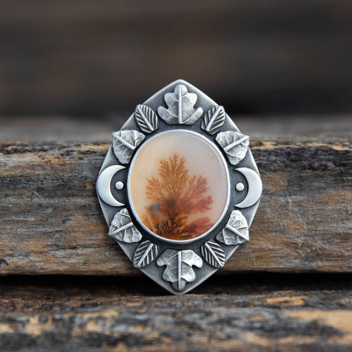 Leaf Mandala Pendant - Dendritic Agate