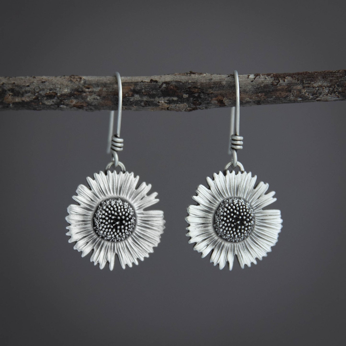 Made-to-Order Daisy Earrings